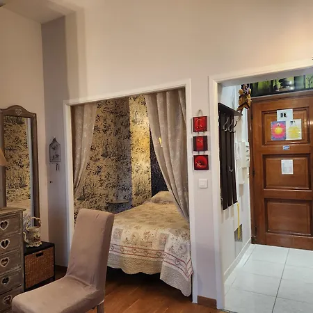 очаровательная Alberti Apartment