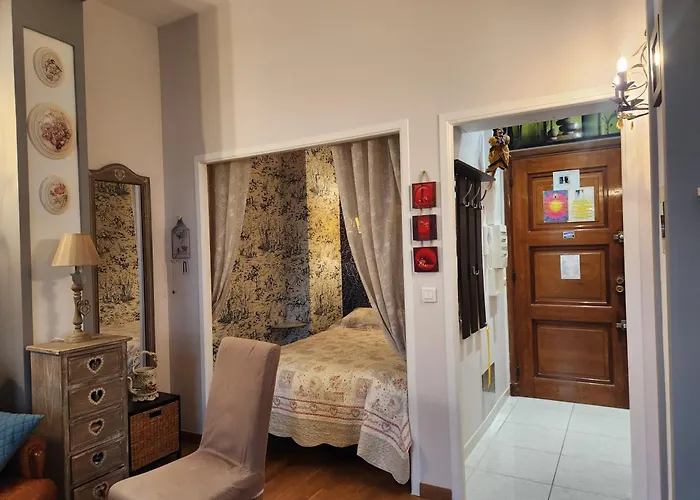 Alberti Apartment