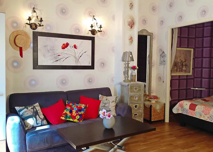 Apartment Alberti Nice
